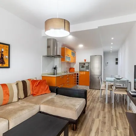 Flatguest Almansa * 3bdr * Parking * Wifi *